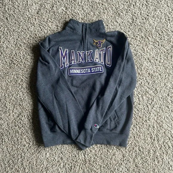 Vintage Mankato State Quarter-zip - Picture 1 of 6